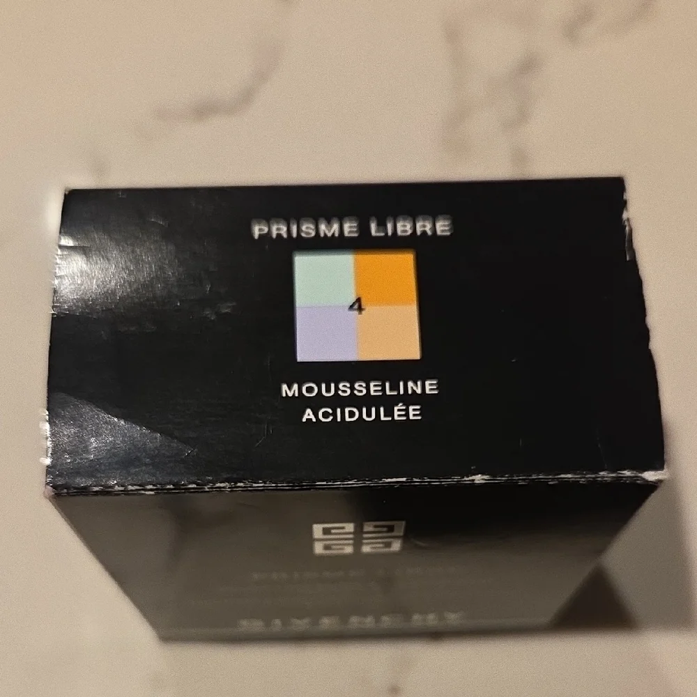 ORIGINAL FORMULA Givenchy Prisme Libre Matte Loose Powder - Picture 2 of 5